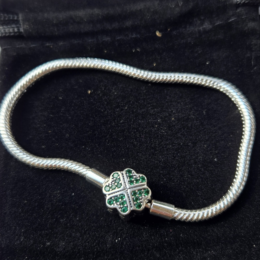 Silver Bracelet with Green Clover Charm